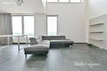 Pronájem bytu 2+kk 76 m² Majdalenky, Brno - Lesná