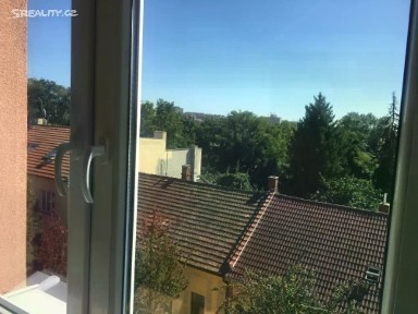Pronájem bytu 1+1 38 m² Eimova, Brno - Židenice