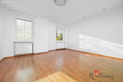 Pronájem bytu 2+1 72 m² Ještědská, Liberec - Liberec VIII-Dolní Hanychov