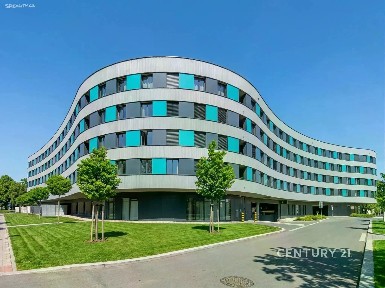 Pronájem bytu 1+kk 33 m² Na Větrníku, Praha - Břevnov