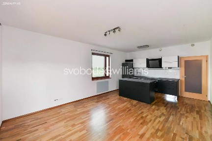 Pronájem bytu 2+kk 53 m² V bytovkách, Praha - Uhříněves