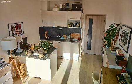 Pronájem bytu 1+kk 27 m² Holýšovská, Praha - Stodůlky