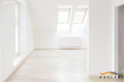 Pronájem bytu 3+kk 65 m² Nad Valchou, Dobronín