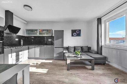 Prodej bytu 2+kk 59 m² U Sportovní školy, Pardubice - Ohrazenice