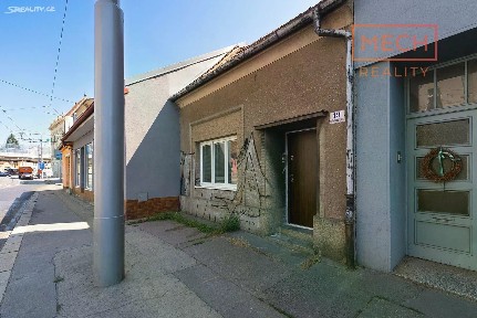 Dukelská třída, Brno - Husovice