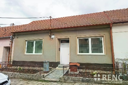 Pod Sirotkem, Radostice