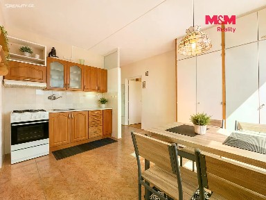 Prodej bytu 1+1 36 m² Okružní, Karlovy Vary - Stará Role