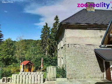 Prodej bytu 3+1 90 m² Loučovice