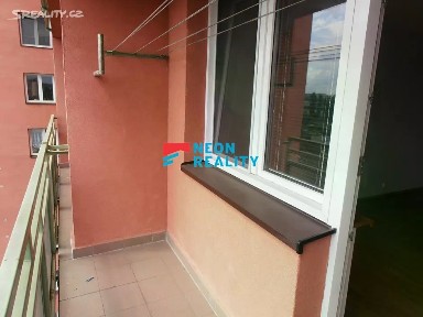 Pronájem bytu 1+kk 32 m² Gen. Píky, Ostrava - Moravská Ostrava