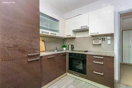 Prodej bytu 2+1 56 m² Místecká, Praha - Letňany