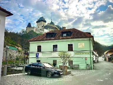 Pronájem bytu 1+kk 17 m² Karlštejn
