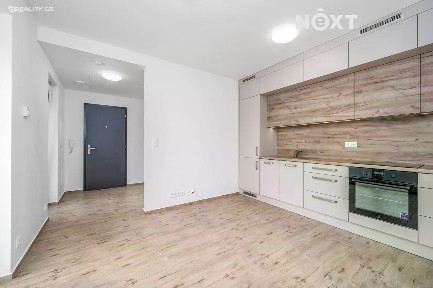 Pronájem bytu 1+kk 23 m² Mukařov