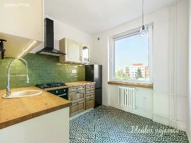 Pronájem bytu 3+1 68 m² Havířovská, Praha - Letňany