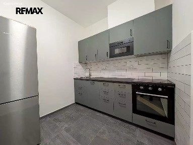 Pronájem bytu 2+1 65 m² Na Louži, Praha - Vršovice