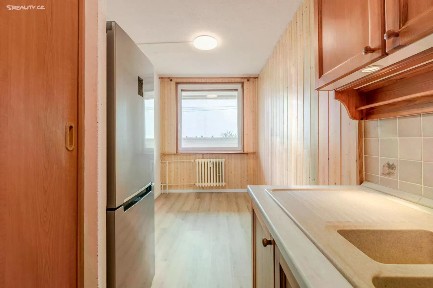 Pronájem bytu 3+1 83 m² Chotovická, Praha - Kobylisy