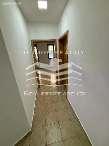 Pronájem bytu 2+kk 56 m² Jeseniova, Praha - Žižkov