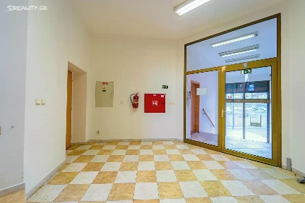 Pronájem skladového prostoru 11 m²
