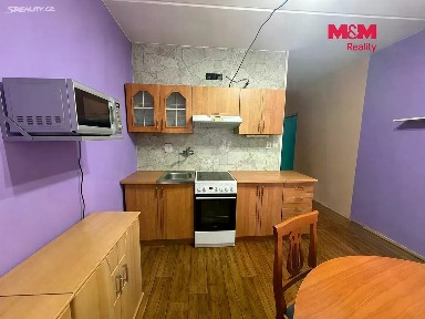 Pronájem bytu 1+1 40 m²