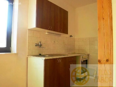 Pronájem bytu 2+kk 48 m² Erbenova, Tábor