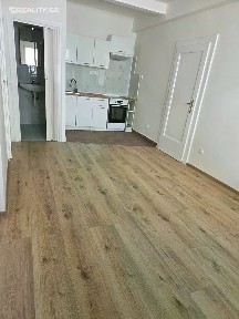 Pronájem bytu 2+kk 42 m² Pivovarnická, Praha - Libeň