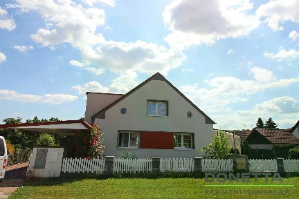 Řečany nad Labem, Pardubice, Luční