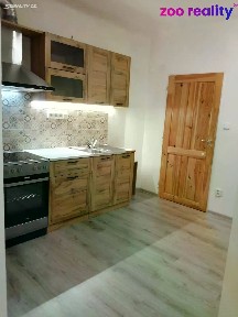 Pronájem bytu 1+1 32 m² Prašná, České Budějovice - České Budějovice 5