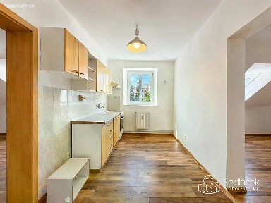 Pronájem bytu 2+1 64 m²