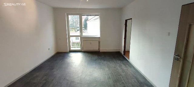 Cheb, Kasární náměstí, 9