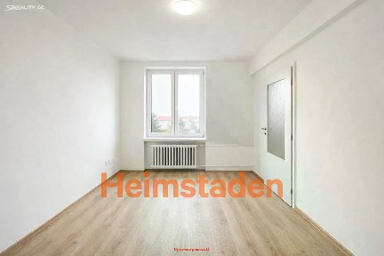 Pronájem bytu 1+1 24 m² Hlavní třída, Havířov - Město