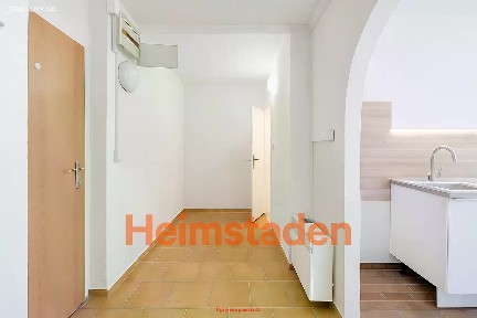 Pronájem bytu 1+1 39 m² Viaduktová, Český Těšín