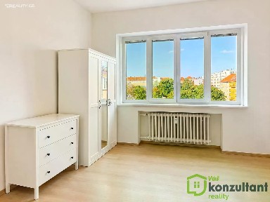 Pronájem bytu 1+kk 28 m² Cihlářská, Brno - Veveří