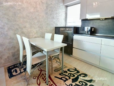 Pronájem bytu 3+kk 73 m² Hvozdecká, Brno - Bystrc