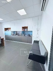 Pronájem kanceláře 24 m² Olomoucká, Brno - Černovice