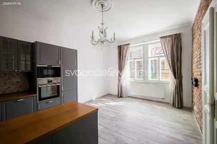 Prodej bytu 3+kk 77 m² Zborovská, Praha - Smíchov