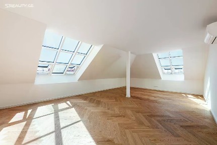 Prodej bytu 2+kk 110 m² Polská, Praha - Vinohrady