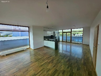 Pronájem bytu 4+kk 127 m² Ke škole, Mníšek pod Brdy