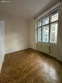 Pronájem bytu 2+1 71 m² Praha - Žižkov