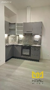Pronájem bytu 2+kk 64 m² Nádražní, Praha - Smíchov