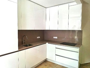 Pronájem bytu 2+1 67 m² Vítězné náměstí, Praha - Dejvice