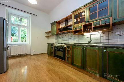 Pronájem bytu 2+1 70 m² U akademie, Praha - Bubeneč