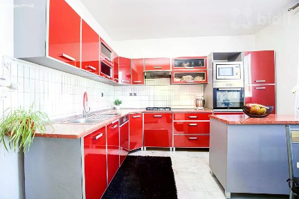 Prodej rodinného domu 230 m², pozemek 663 m² Hrochův Týnec - Stíčany