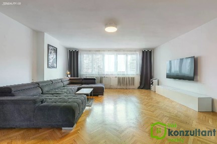 Prodej rodinného domu 313 m², pozemek 2133 m² Ant. Smutného, Střelice