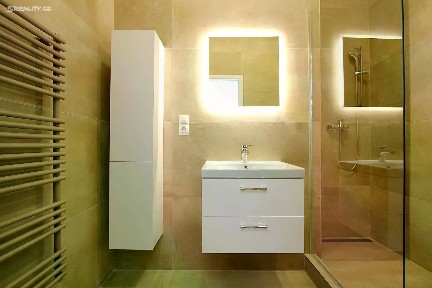 Pronájem bytu 3+kk 77 m² Sladkovského, Pardubice - Zelené Předměstí