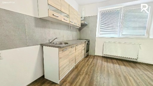 Pronájem bytu 2+1 70 m² Mlýnská, Hostomice