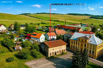 Prodej výrobní haly, prostoru 236 m²