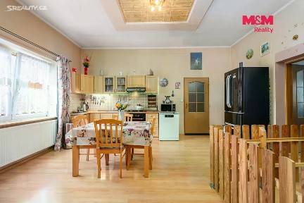 Prodej činžovního domu 596 m²