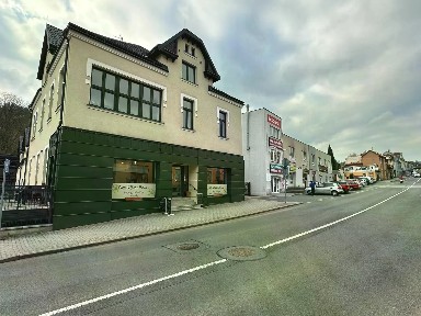 Prodej obchodního prostoru 220 m²