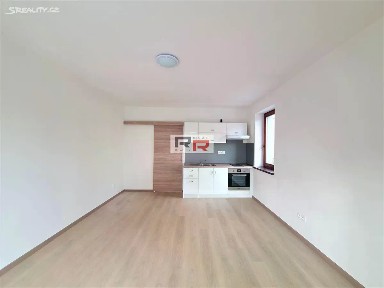 Pronájem bytu 1+kk 28 m² Hlavní náměstí, Šternberk