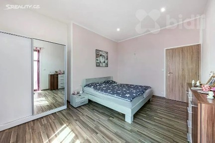 Pronájem bytu 3+kk 63 m²