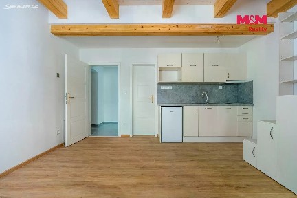 Pronájem bytu 1+kk 25 m²